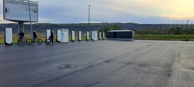 Ladestasjoner og nettstasjon